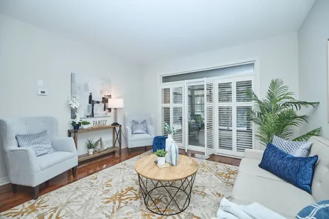76 Aaron Trail, Welland, ON L3B 6G4