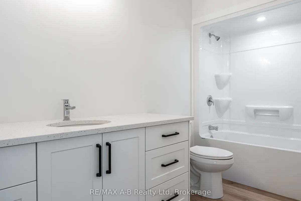 144 Hooper Street, St. Marys, ON N4X 0C1