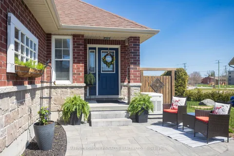 30 Lisbeth Crescent, Kawartha Lakes, ON K9V 0C9