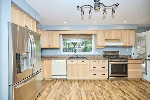 1516 GARRISON Road, Fort Erie, ON L2A 1P6