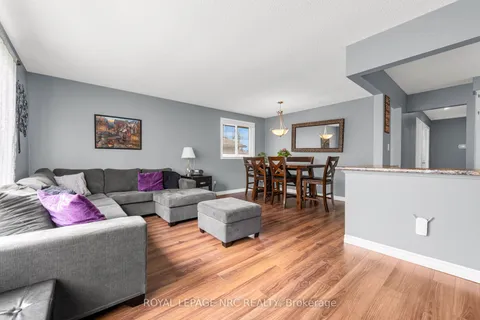 7301 North Dorset Place, Niagara Falls, ON L2J 3T3