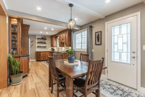763 Charlotte Street, Niagara-on-the-Lake, ON L0S 1J0