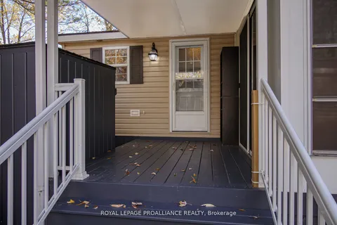 486 County Rd 18-3 Park Meadow Lane, Prince Edward County, ON K8V 1P0