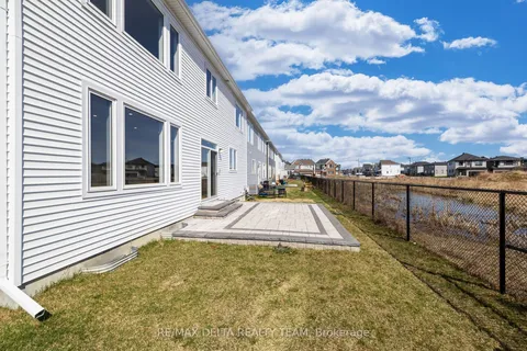 832 MERCIER Crescent, Orleans - Convent Glen and Area, ON K1W 0N6