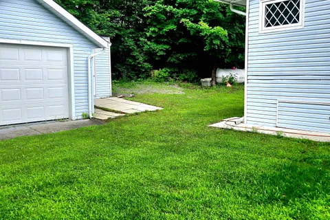 1043 Lobo Drive, Minden Hills, ON K0M 2K0