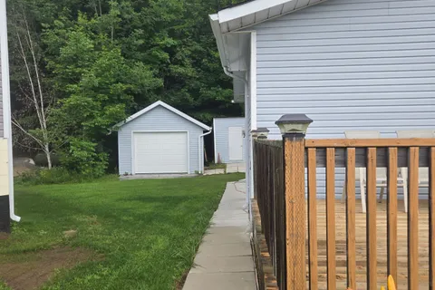 1043 Lobo Drive, Minden Hills, ON K0M 2K0
