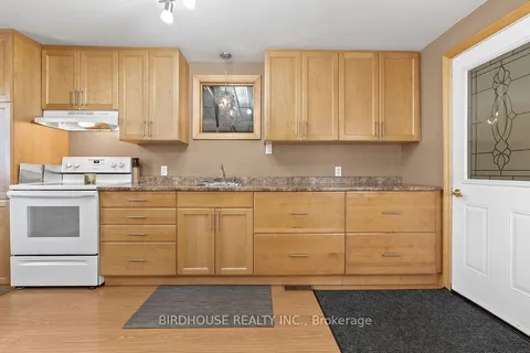 72 Cambridge Street, Kawartha Lakes, ON K9V 3C5