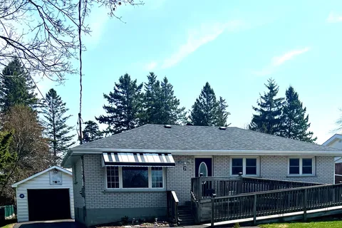 7 Perry Street, Brighton, ON K0K 1H0