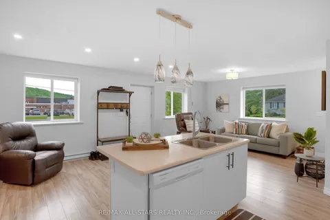 132 Newkirk Boulevard, Bancroft, ON K0M 1C0