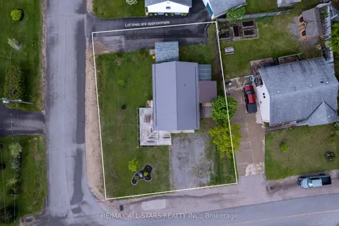 132 Newkirk Boulevard, Bancroft, ON K0M 1C0