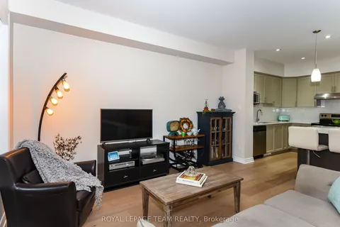 342 Twinflower Way, Barrhaven, ON K2J 5Z6