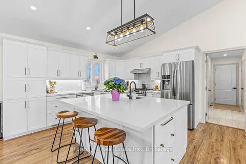 182 Alma Street, Chatsworth, ON N0H 2S0