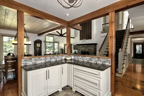 376 Sunset Boulevard, Blue Mountains, ON N0H 2P0