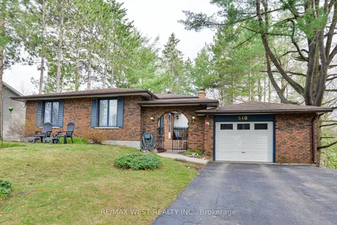 640 David Street, Gravenhurst, ON P1P 1M2