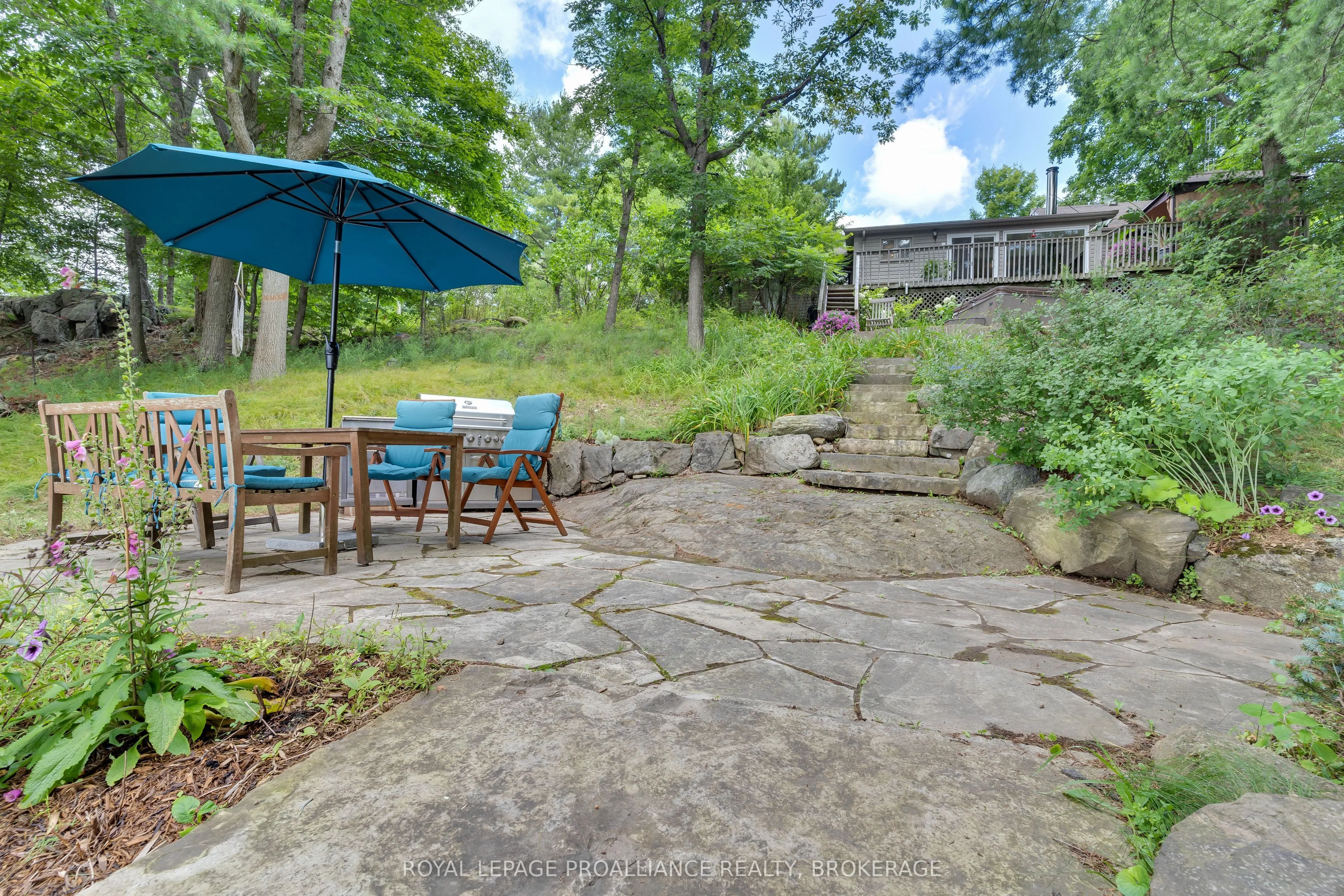 18 Hickory Lane, Frontenac, ON K0H 2L0