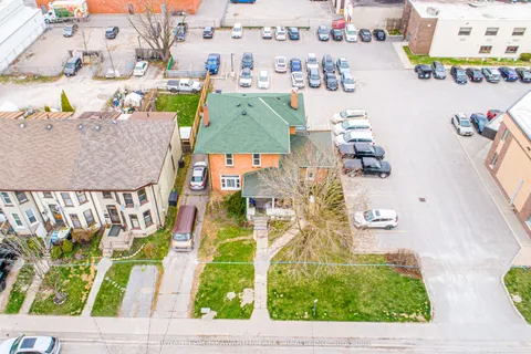 6 Glenelg Street, Kawartha Lakes, ON K9V 2T8