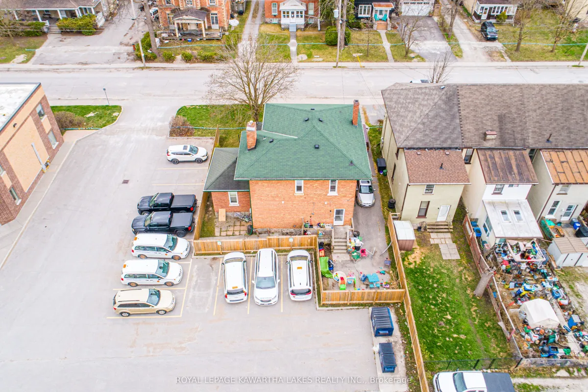 6 Glenelg Street, ON K9V 2T8