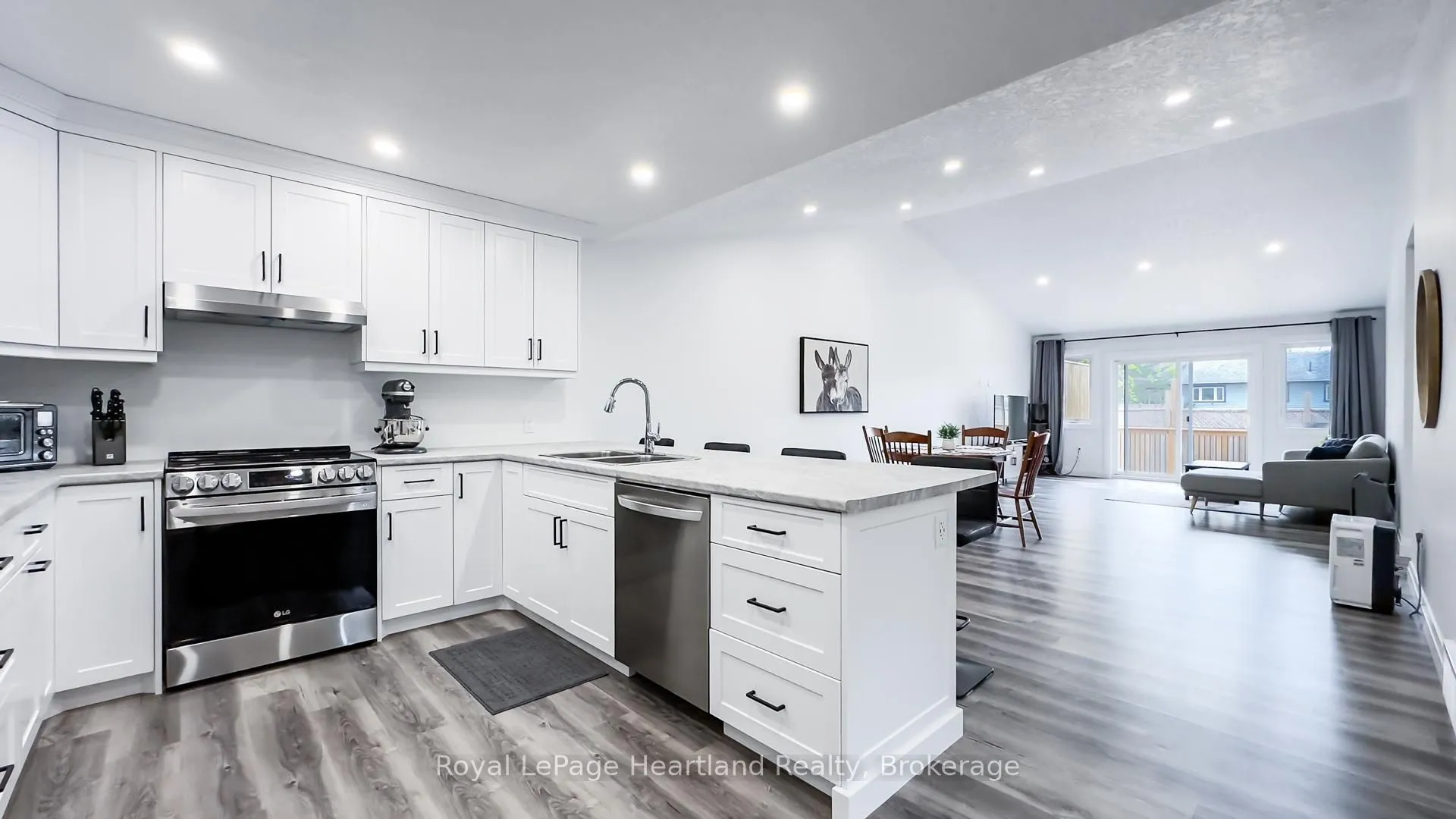 86 Osborne Street, Central Huron, ON L0M 1L0