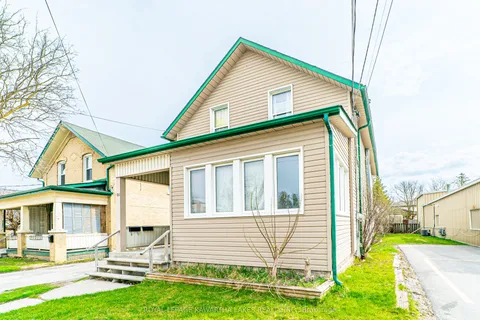 86 Lindsay Street, Kawartha Lakes, ON K9V 2M3
