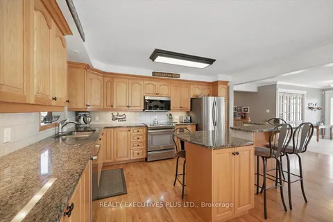 2935 Baseline Road, Clarence-Rockland, ON K0A 3N0
