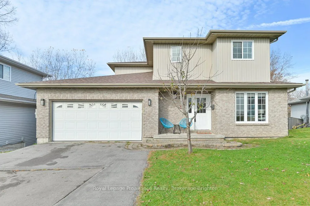 48 Fleming Road, Quinte West, ON K8V 6P7