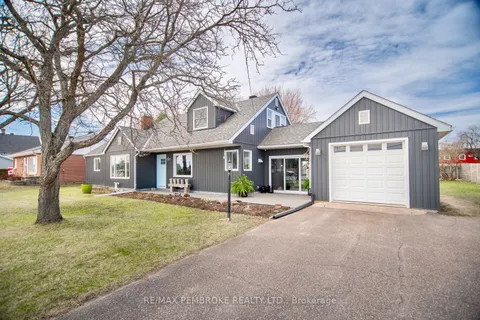1206 PEMBROKE Street, Laurentian Valley, ON K8A 7R7