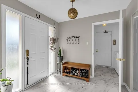 6232 Dalton Court, South Glengarry, ON K0C 1E0