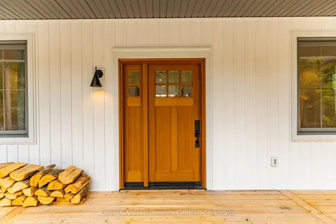 256 Cape Chin N Shore Road, Northern Bruce Peninsula, ON N0H 1W0