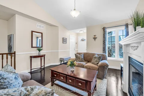 14 Atto Drive, Guelph, ON N1E 0E4