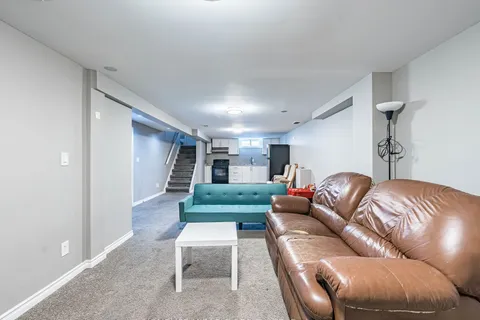 260 Broadview Avenue, Woodstock, ON N4S 2S6