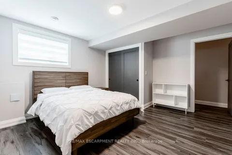 98 CARRICK Trail, Welland, ON L3B 0E8