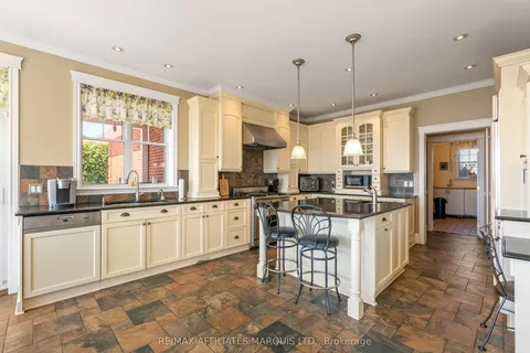 6274 Karen Drive, South Glengarry, ON K0C 1E0
