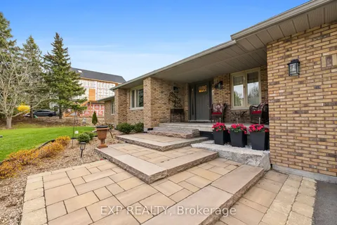 24 Stoneridge Road, Hamilton Township, ON K9A 0Y4