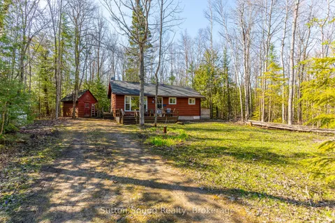 44 Roth Drive, South Bruce Peninsula, ON N0H 2T0