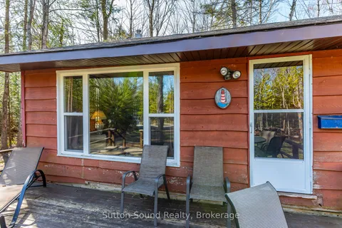 44 Roth Drive, South Bruce Peninsula, ON N0H 2T0