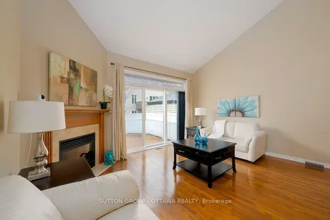 166 Hartsmere Drive, Stittsville - Munster - Richmond, ON K2S 2H4