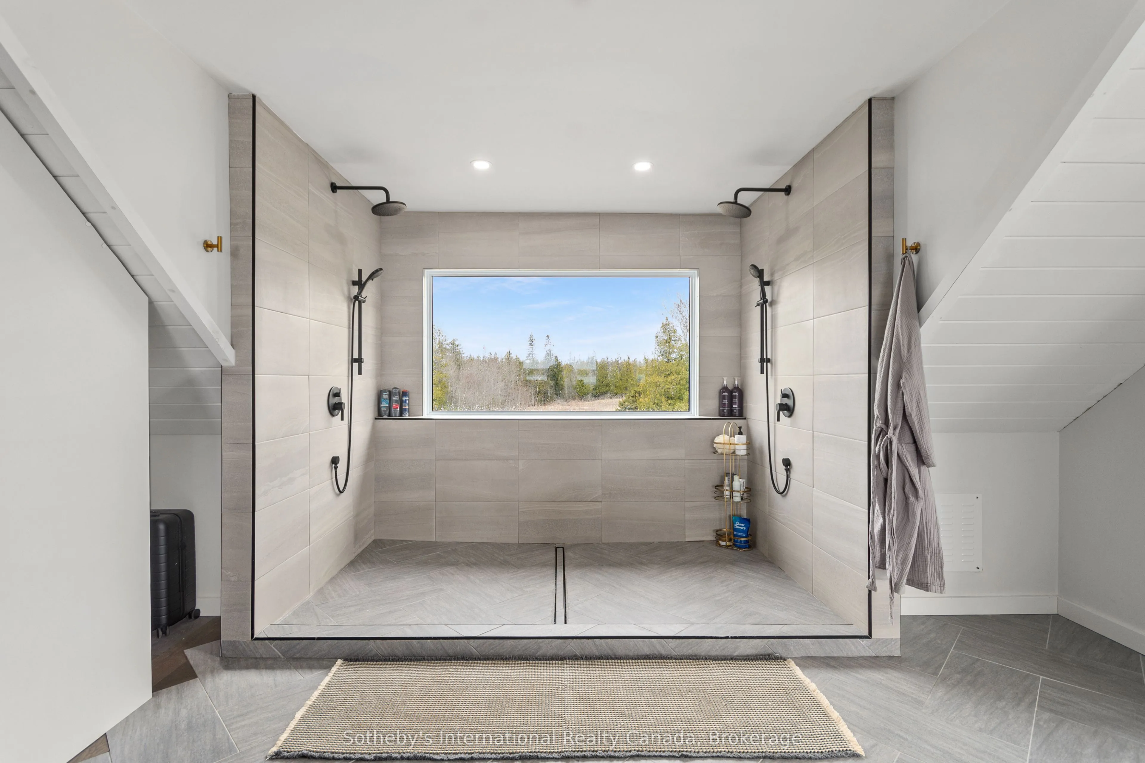 191-221 Pennie Avenue, Tehkummah, ON P0P 2C0