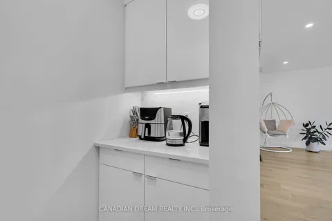 2074 Saddlerock Avenue, London North, ON N6G 3W3