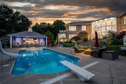 1261 County Rd 20 Road, Prince Edward County, ON K0K 3L0