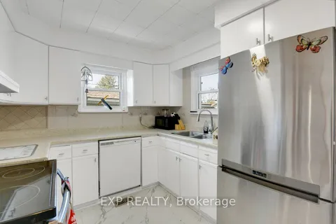 20 Crawford Street, Brockville, ON K6V 1S3