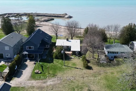 805 Leonard Court, Huron-Kinloss, ON N2Z 2X3