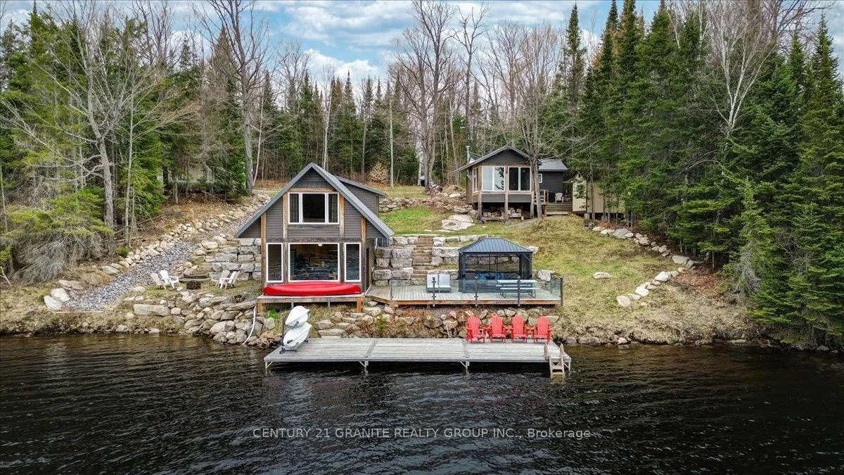 539B Dog Bay Road, Hastings Highlands, ON K0L 2S0