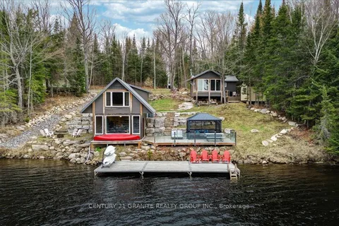 539B Dog Bay Road, Hastings Highlands, ON K0L 2S0