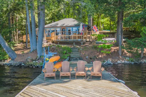 185 West Waseosa Lake Road, Huntsville, ON P1H 2N5