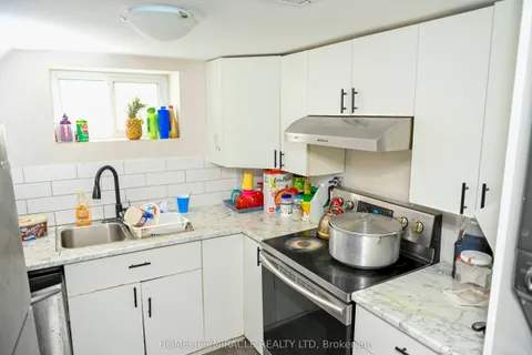 87 Rice Road, Welland, ON L3C 2V6