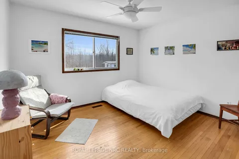 12 Englewood Court, Fort Erie, ON L2A 5X5