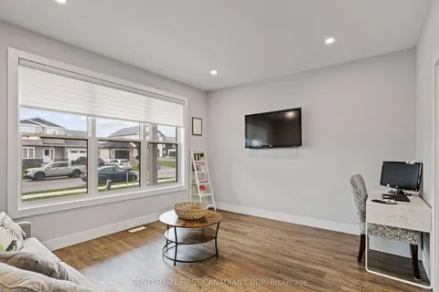 1 Helen Court, Central Elgin, ON N0L 1B0