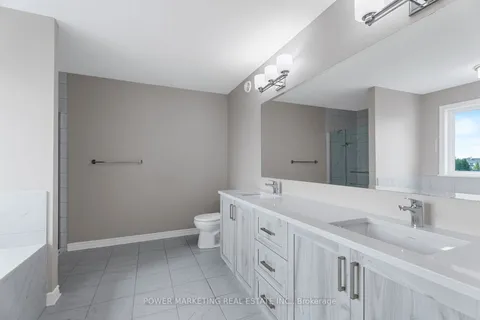 848 SNOWDROP Crescent, Blossom Park - Airport and Area, ON K1T 0X7