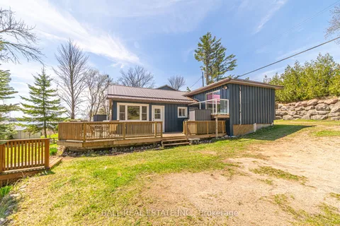 1851 Young's Point Road, Selwyn, ON K0L 2H0