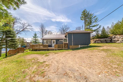 1851 Young's Point Road, Selwyn, ON K0L 2H0